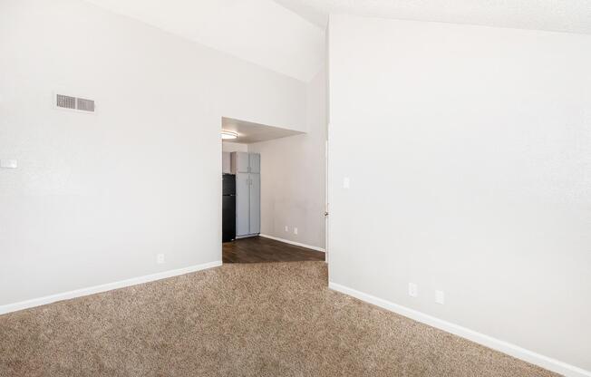 2 beds, 1 bath, 610 sqft, $1,125