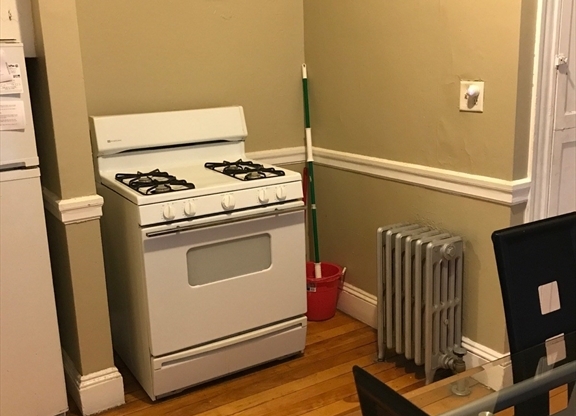 4 HANCOCK ST