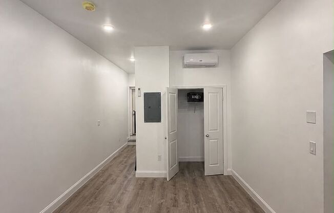 Everett Closing LLC