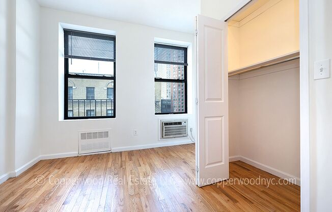 430 East 89th St