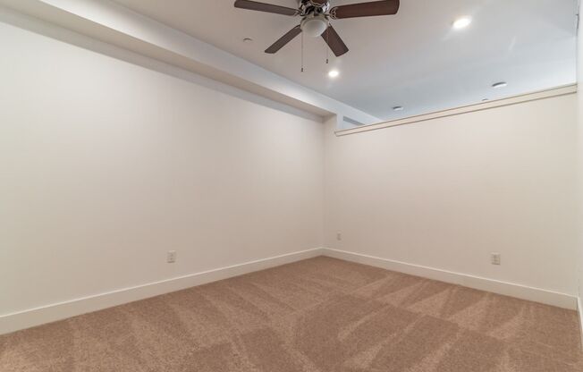 1 bed, 1 bath, 818 sqft, $1,675, Unit Unit 310