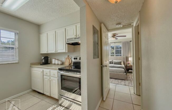 1 bed, 1 bath, 575 sqft, $945, Unit 920#B202