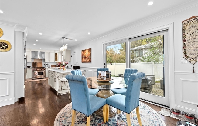 110 REDWOOD RD