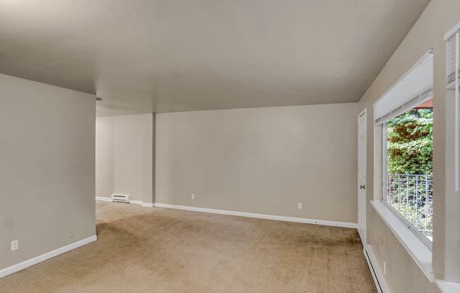 2 beds, 1 bath, 690 sqft, $1,780, Unit 303