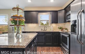 9328-9334 N Main St