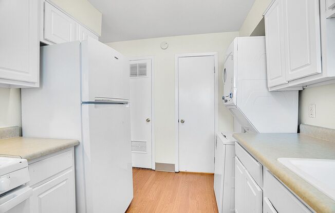 2 bedroom townhome with 2 bathrooms