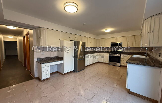 319 DEE CT