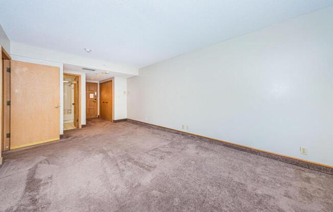 2 beds, 2 baths, 1,210 sqft, $1,950