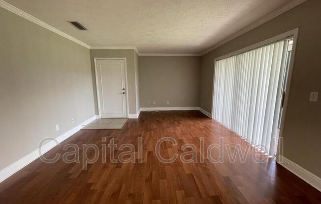 13686 ORANGE SUNSET DR