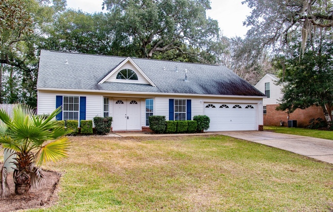 Wonderful 4 bedroom 2.5 bath in near Rocky Bayou