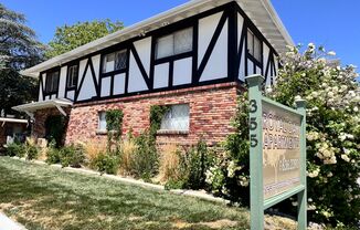 Royal Oak Apartments
