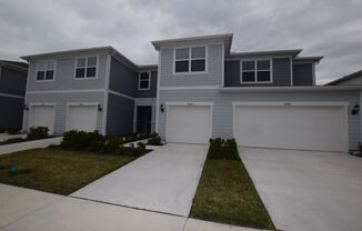 3 Bedroom, 2.5 Bath Townhouse For Rent at 2602 Winsome Way Davenport, FL 33896