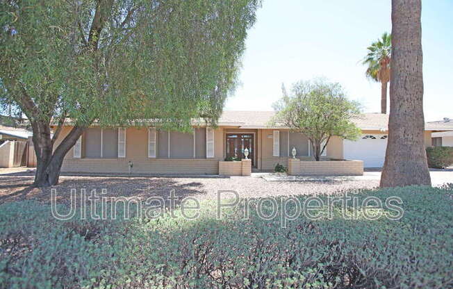 8702 E SELLS DR