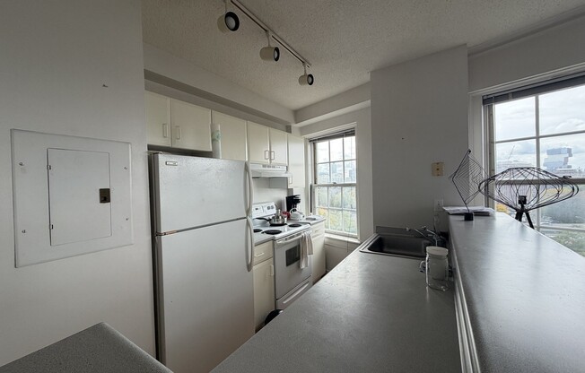 1 bed, 1 bath, 550 sqft, $2,900, Unit 805