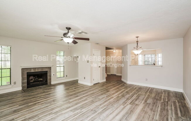 17263 SATURN LN