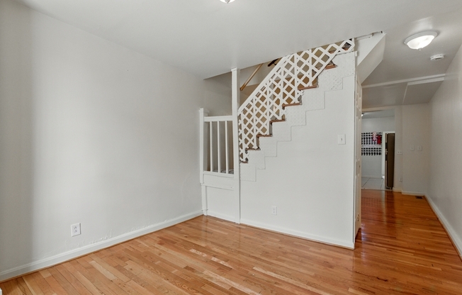 2657 LEHMAN ST