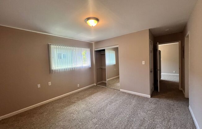1 bed, 1 bath, 575 sqft, $2,145, Unit 12
