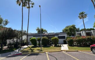 2 Bed | 2 Bath Condo in Gated Phoenix Community