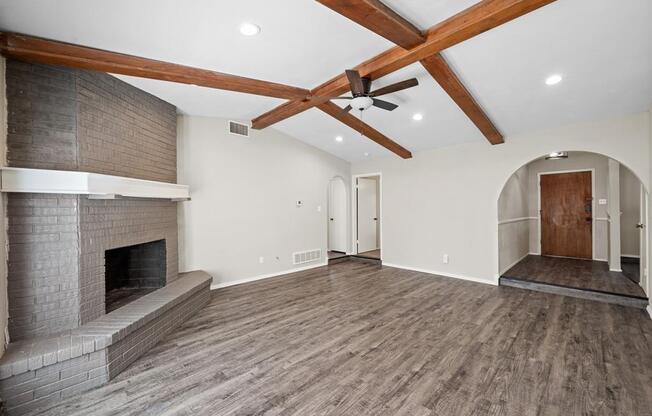 4 beds, 2 baths, 2,019 sqft, $2,450