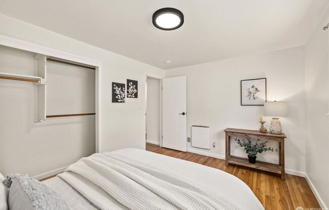 4Bd/1.75Ba Seattle House