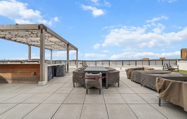 Studio, 1 bath, 531 sqft, $2,800, Unit 617