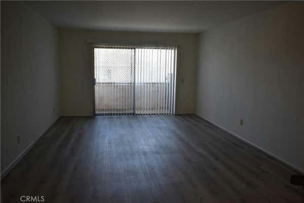 2 beds, 1 bath, 800 sqft, $2,300, Unit UNIT 210A