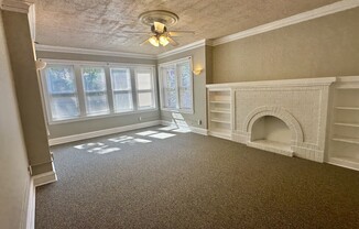 6327 North Oakley Avenue