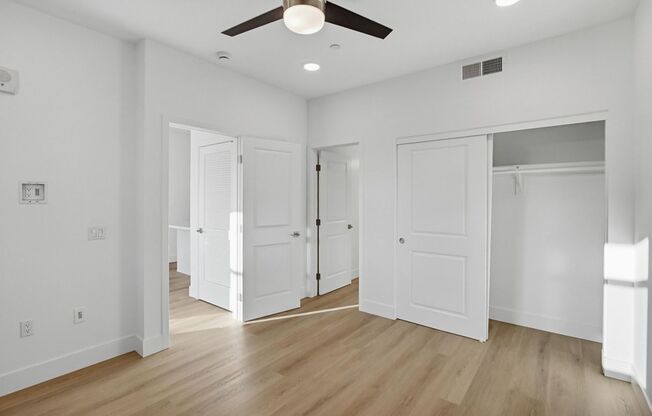 1 bed, 1 bath, 519 sqft, $1,795, Unit 1207