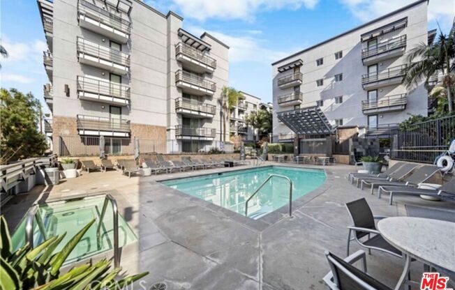 2 beds, 2 baths, 1,330 sqft, $3,600, Unit 510