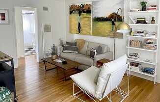 2004 OAK ST
