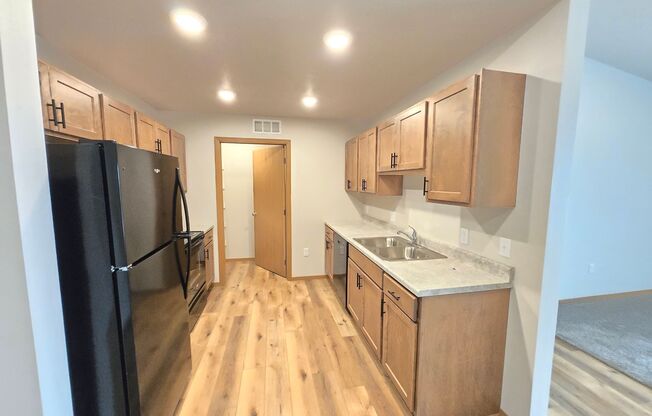 1 bed, 1 bath, 756 sqft, $1,025, Unit 3400 307