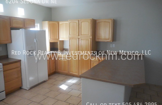 6204 SEDONA DR NE