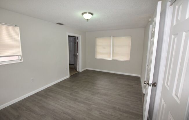 3 beds, 2 baths, $2,100