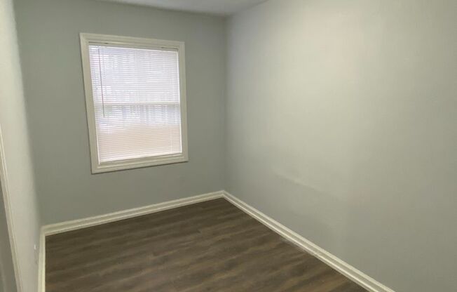 2BR/1BA Apartment for Rent