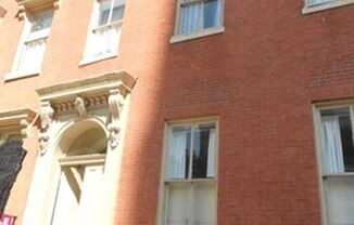 809 Park Ave