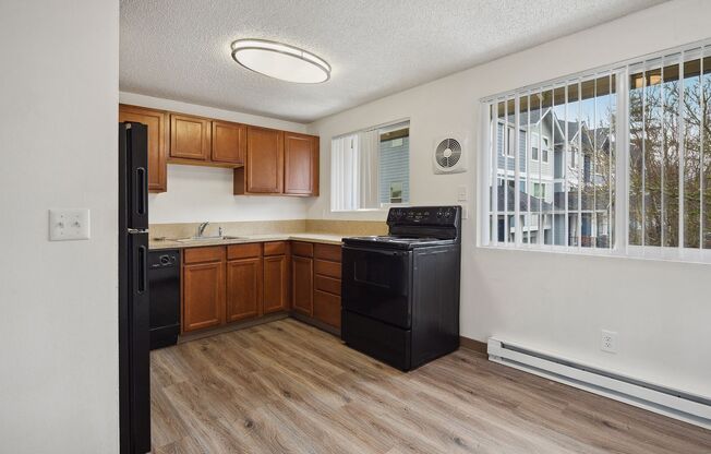 2 beds, 1 bath, 742 sqft, $1,595, Unit 45