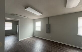 1 bed, 1 bath, 712 sqft, $850, Unit K