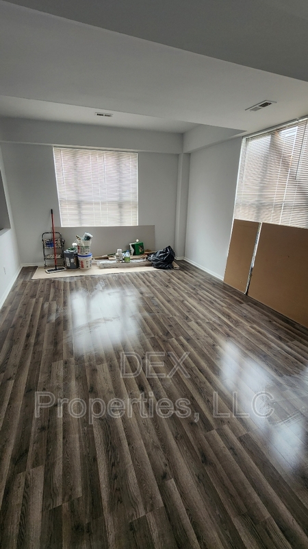 5096 MINERVA AVE