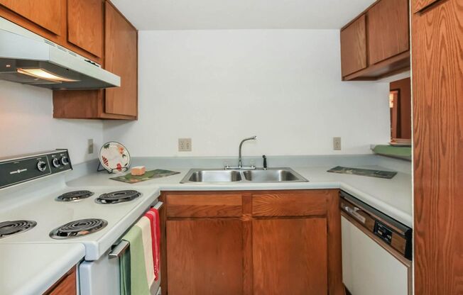 1 bed, 1 bath, 670 sqft, $809