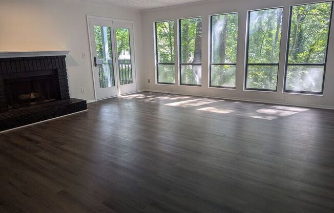 101 WARM SPG CIR