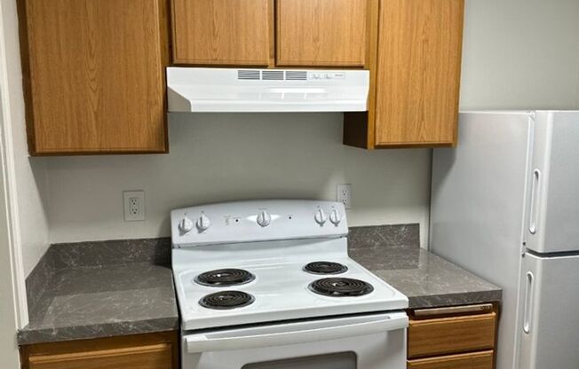 Highway Place | Affordable Comfort Near Boeing & Evergreen Way