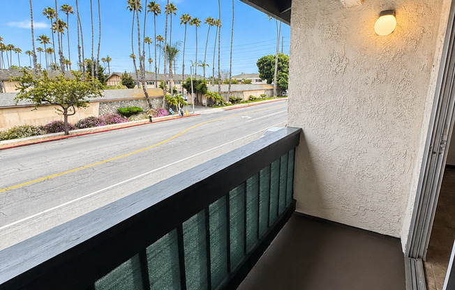 1 bed, 1 bath, 630 sqft, $2,035, Unit 18
