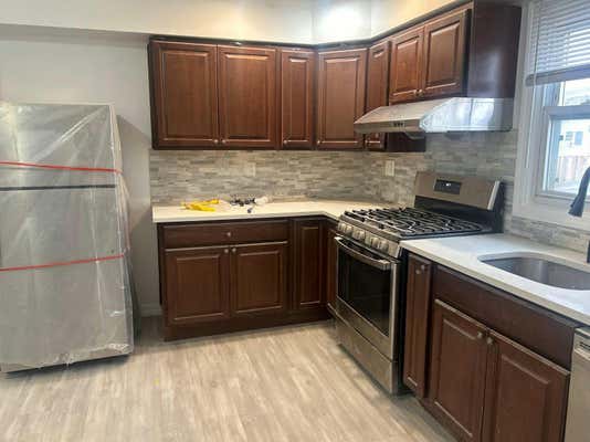 4 beds, 2 baths, 1,350 sqft, $3,650, Unit 2ND FL