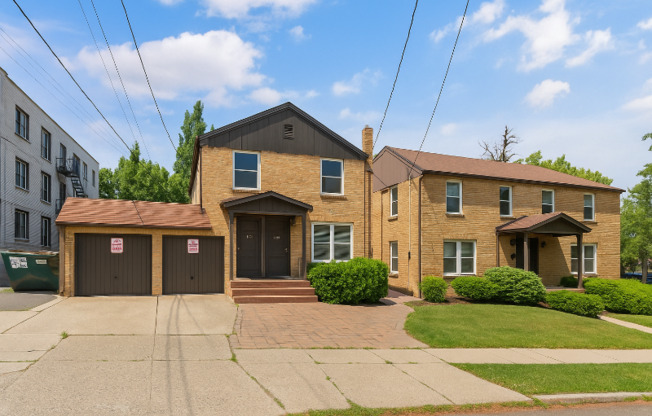 104 South Oak