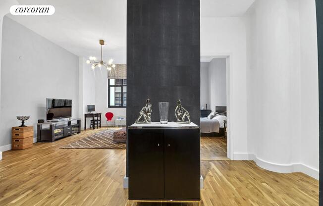 1 bed, 2 baths, 1,442 sqft, $8,500, Unit 825