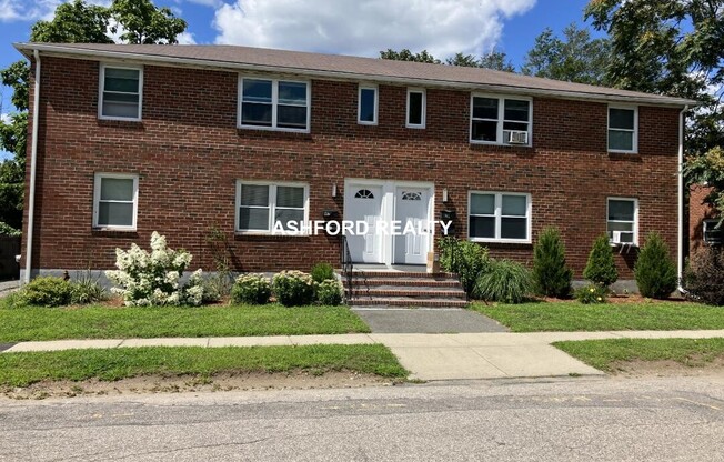 43 THAYER RD