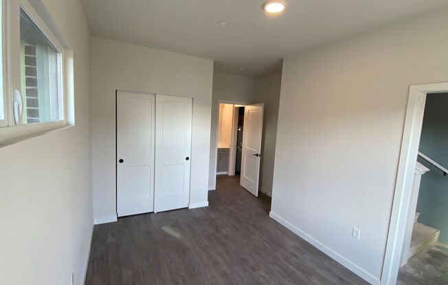 3 beds, 3 baths, 1,347 sqft, $2,375, Unit 104 C