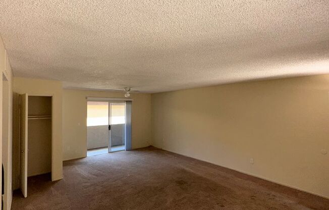 The Courtyard Apartments