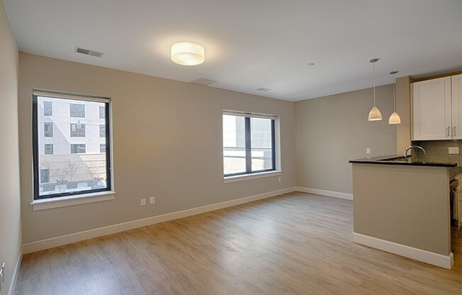 1 bed, 1 bath, 700 sqft, $3,650, Unit 503