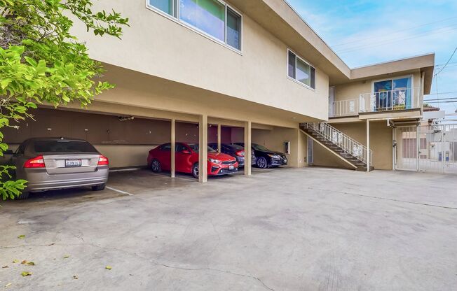 536 S. Flower St